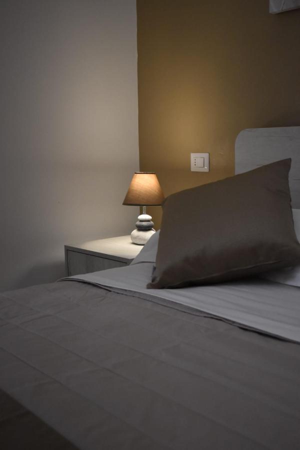 Samele Bed And Breakfast Lecce Exterior foto