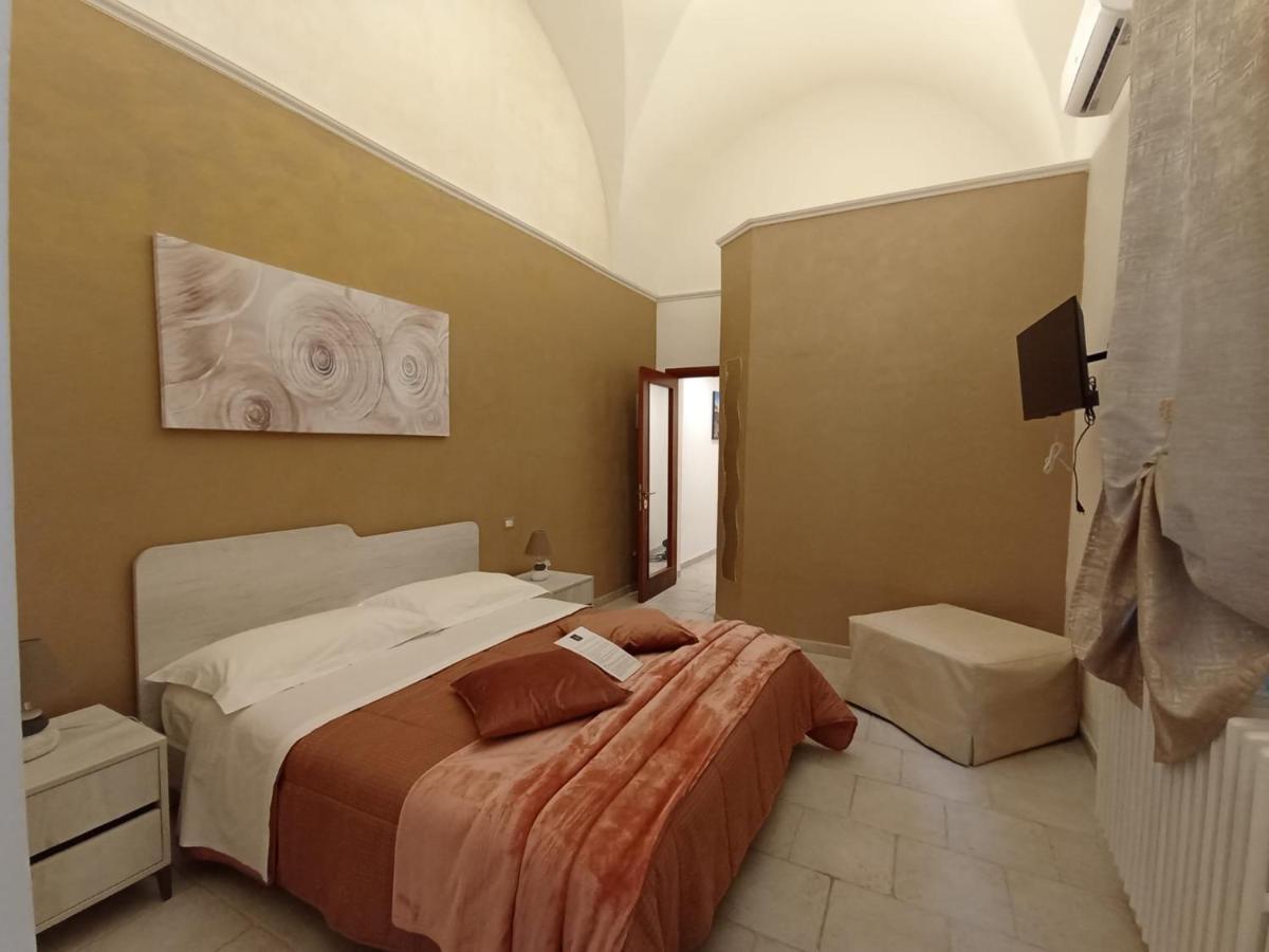 Samele Bed And Breakfast Lecce Exterior foto
