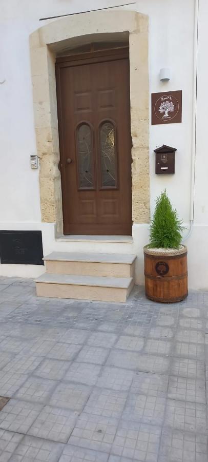 Samele Bed And Breakfast Lecce Exterior foto
